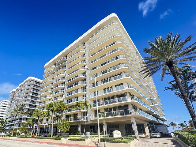 Champlain Towers East  photo 3